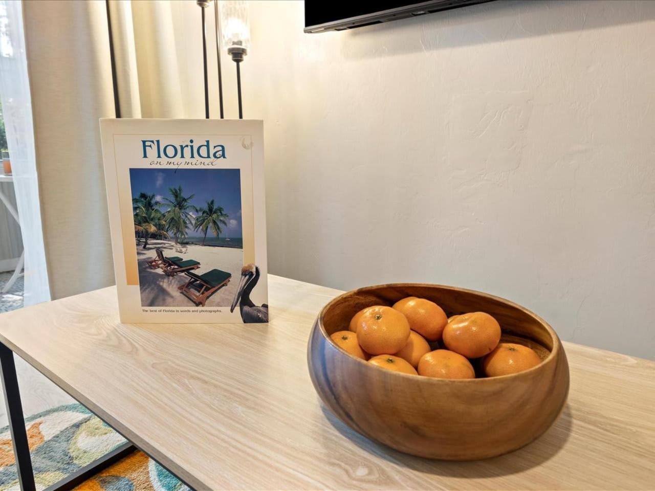 Artist'S Tower Townhome Just Renovated W Loft Gainesville Esterno foto