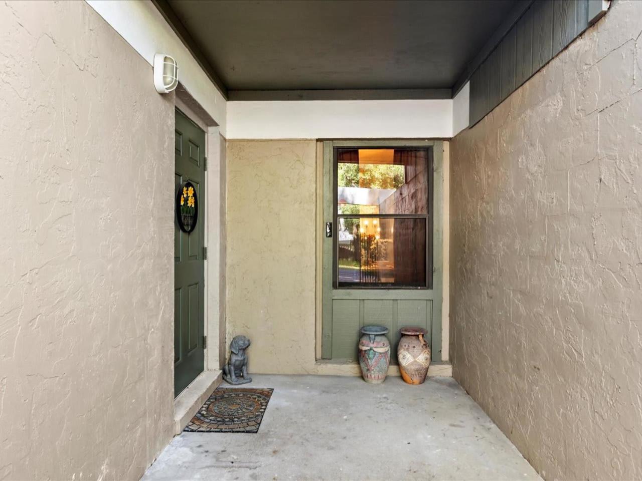 Artist'S Tower Townhome Just Renovated W Loft Gainesville Esterno foto