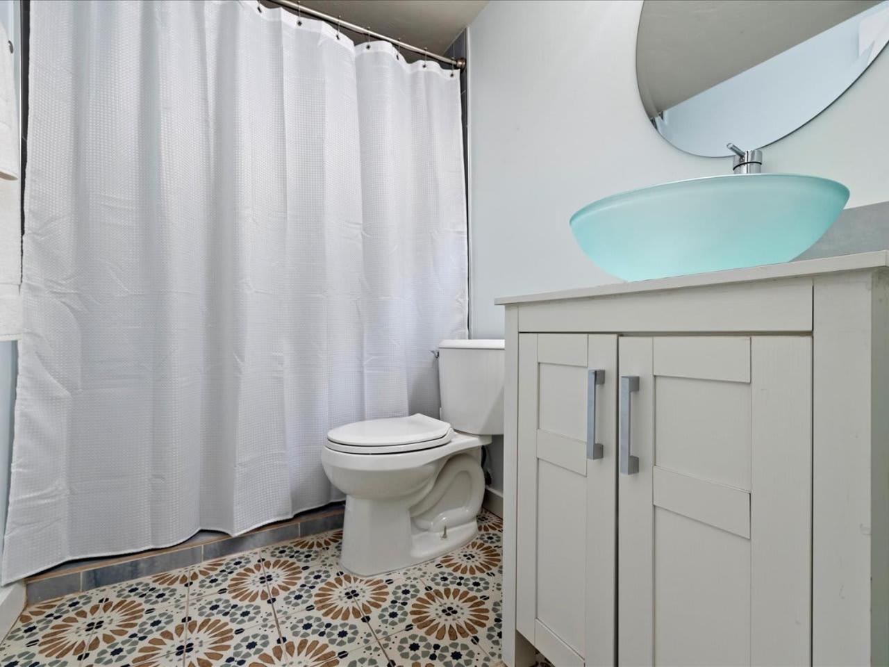 Artist'S Tower Townhome Just Renovated W Loft Gainesville Esterno foto